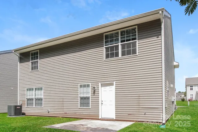 $2,020 | 6219 Day Lilly Lane, Charlotte, NC 28216