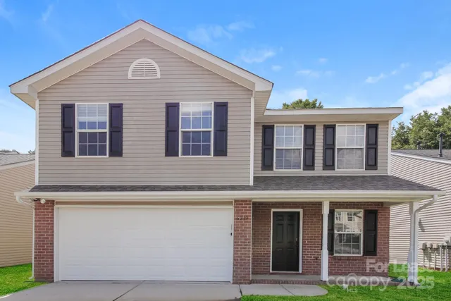 $2,020 | 6219 Day Lilly Lane, Charlotte, NC 28216