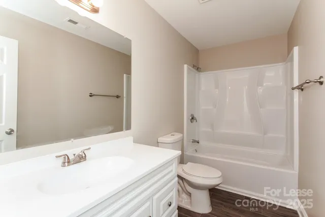 $2,020 | 6219 Day Lilly Lane, Charlotte, NC 28216