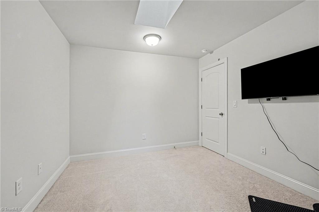4346 Trotting Brook Lane High Point, NC 27265 - Photo 25 of 36