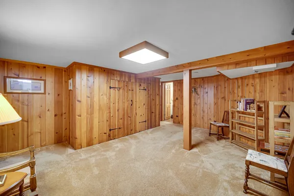 $579,900 | 403 West Shabonee Trail, Mount Prospect, IL 60056