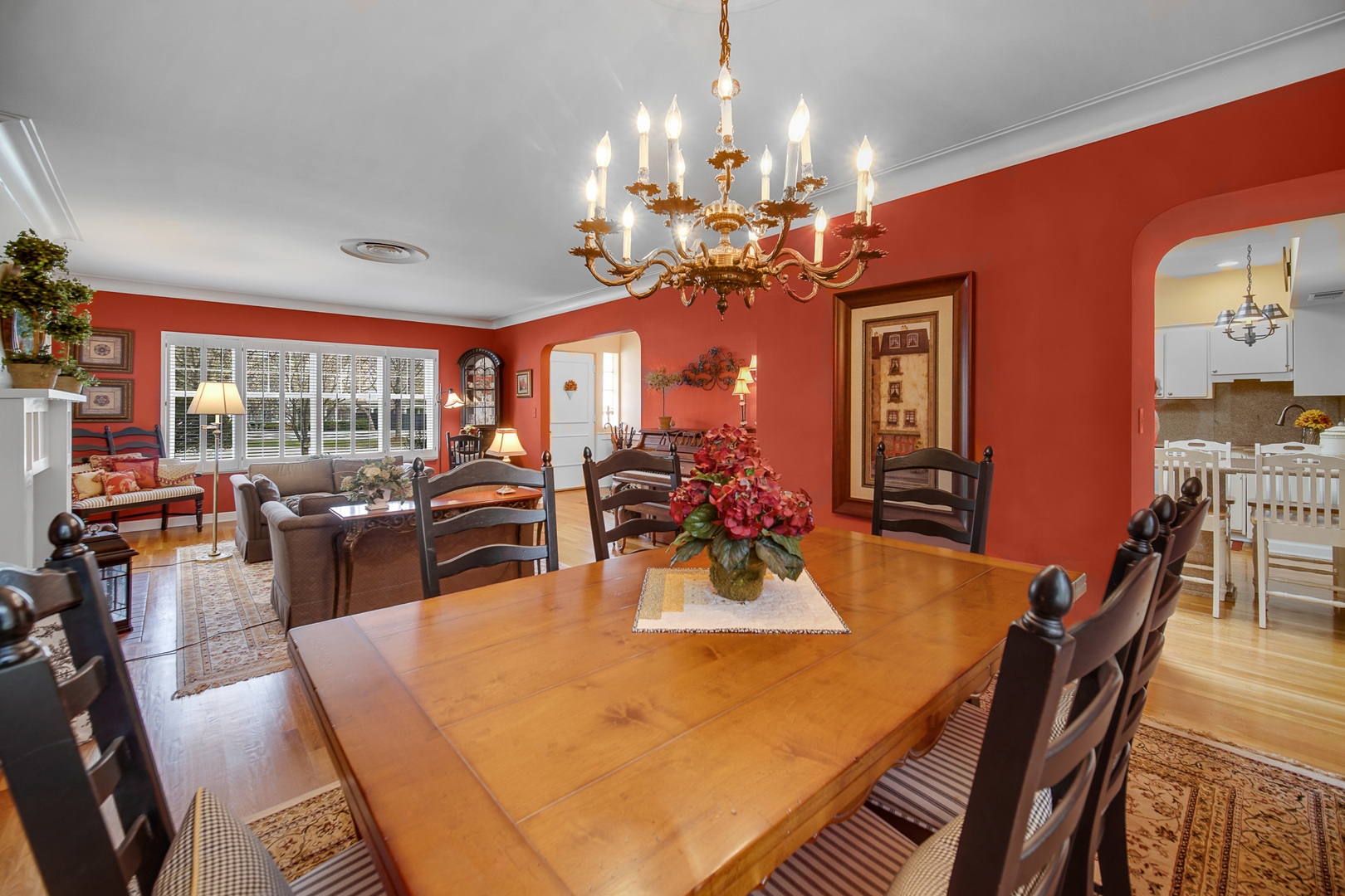 403 West Shabonee Trail Mount Prospect, IL 60056 - Photo 7 of 29