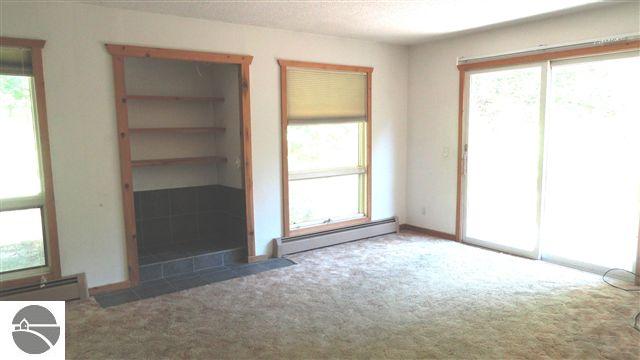 6031 Brackett Road Williamsburg, MI 49690 - Photo 5 of 5 1730115-4.JPG