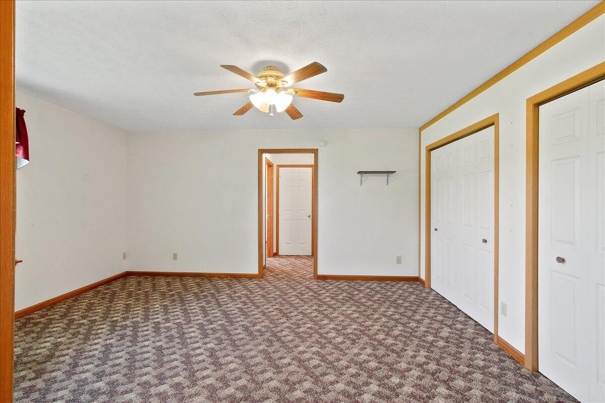 4972 Clark Road Urbana, OH 43078 - Photo 15 of 58