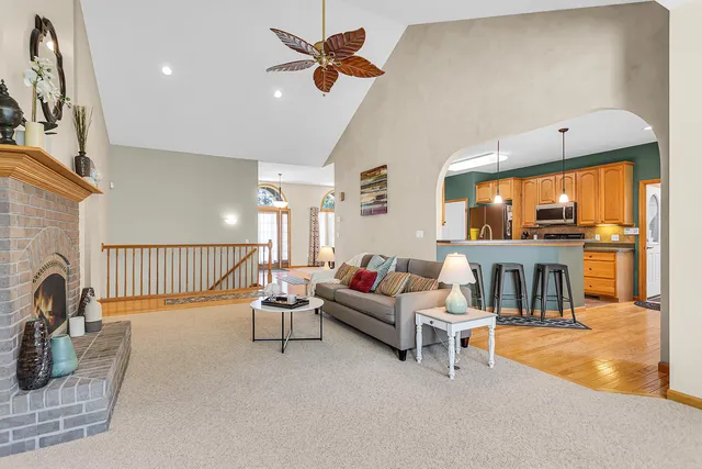 $474,900 | 2128 Scenic Hills Drive, Jackson, MI 49201