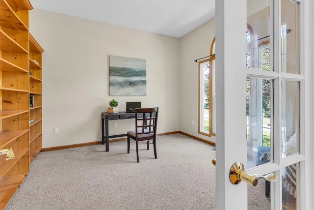 $474,900 | 2128 Scenic Hills Drive, Jackson, MI 49201