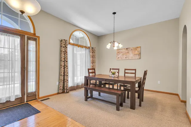 $474,900 | 2128 Scenic Hills Drive, Jackson, MI 49201