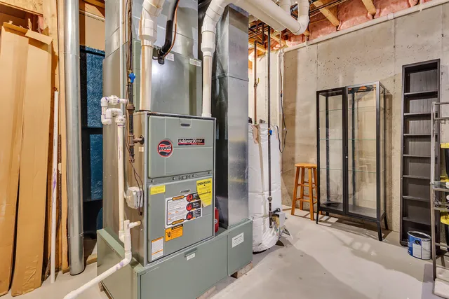 $474,900 | 2128 Scenic Hills Drive, Jackson, MI 49201