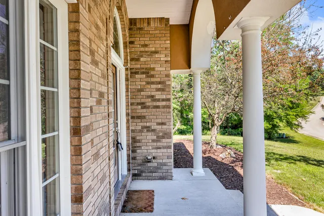 $474,900 | 2128 Scenic Hills Drive, Jackson, MI 49201