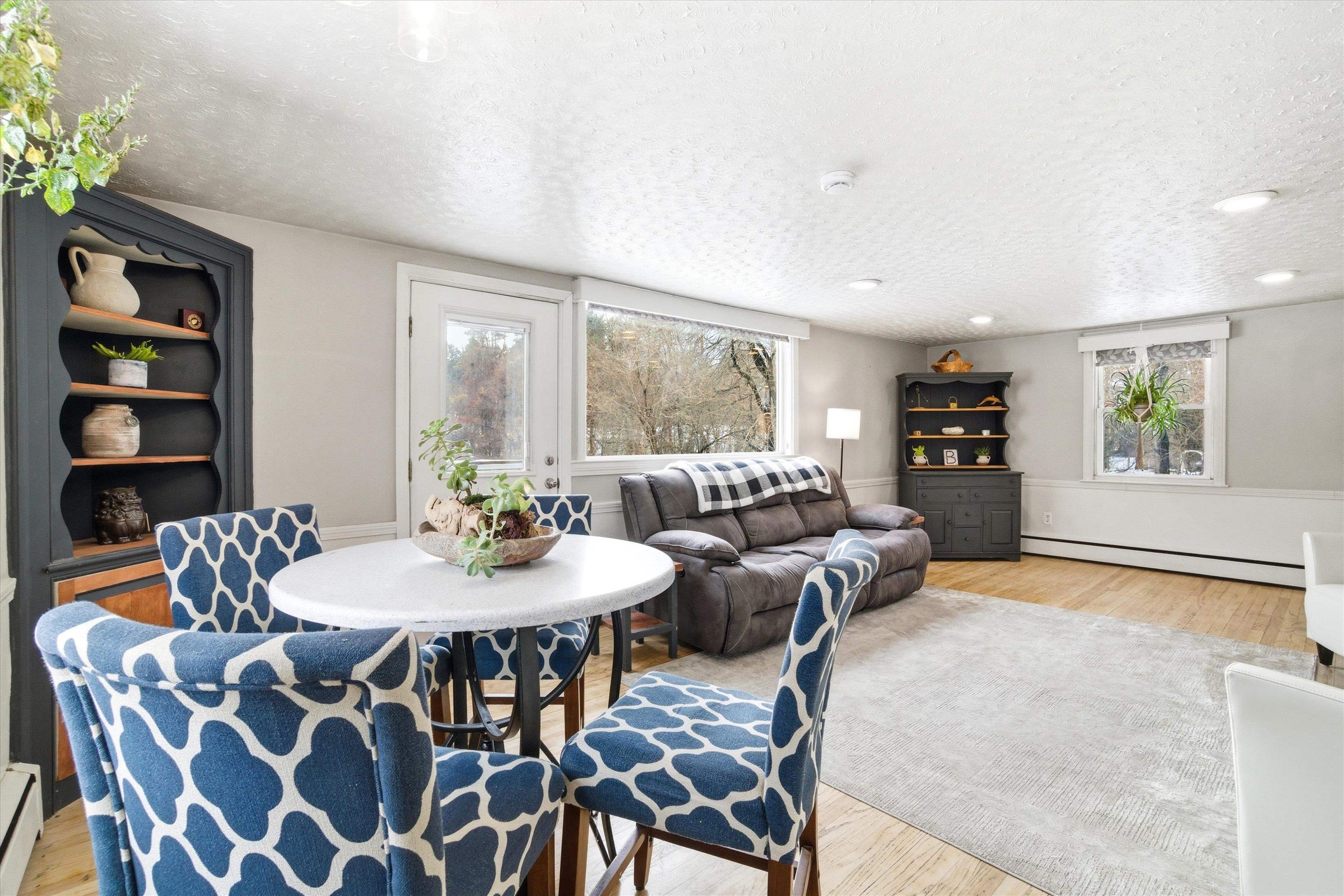 22 South Mast Street Goffstown, NH 03045 - Photo 21 of 54