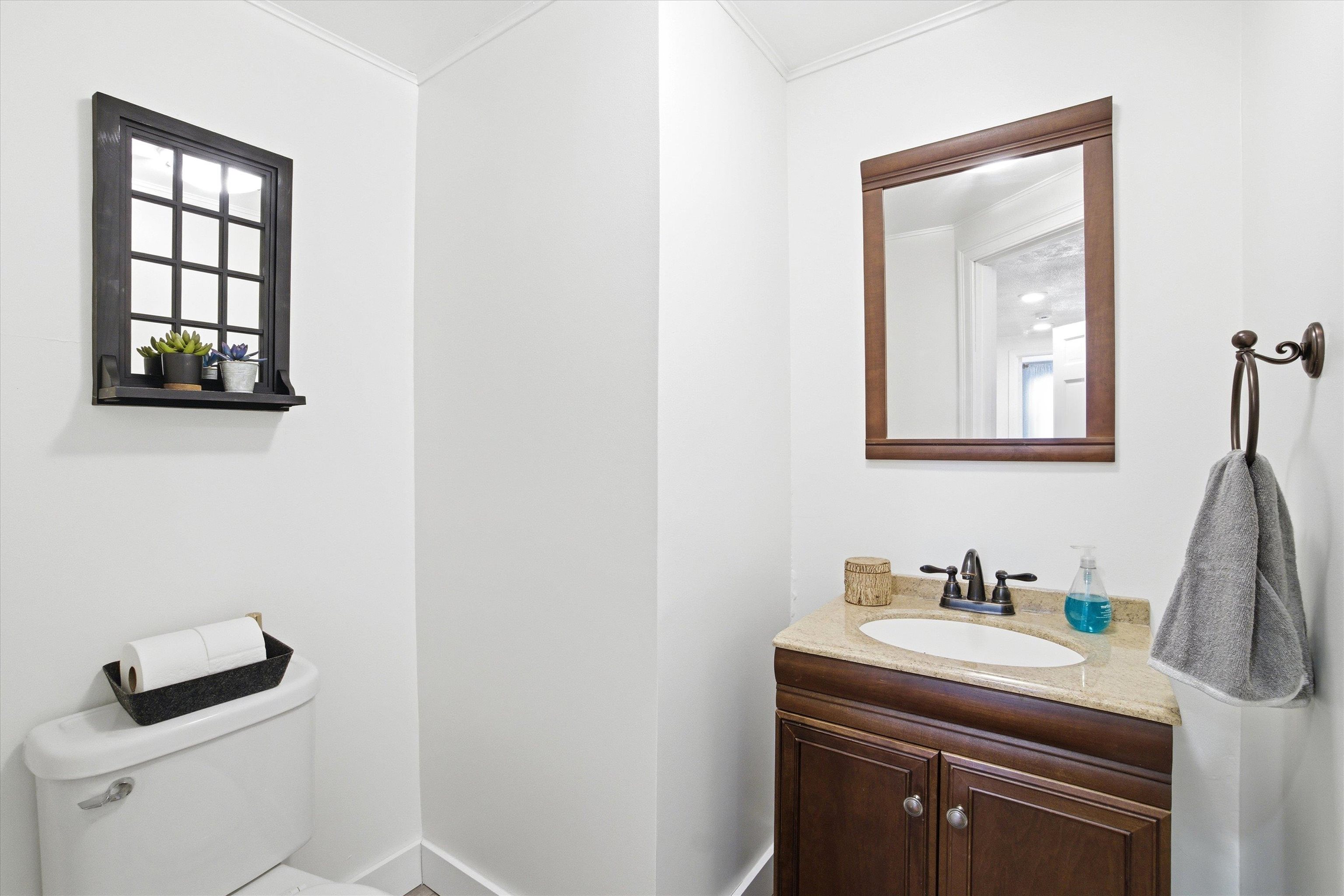 22 South Mast Street Goffstown, NH 03045 - Photo 38 of 54