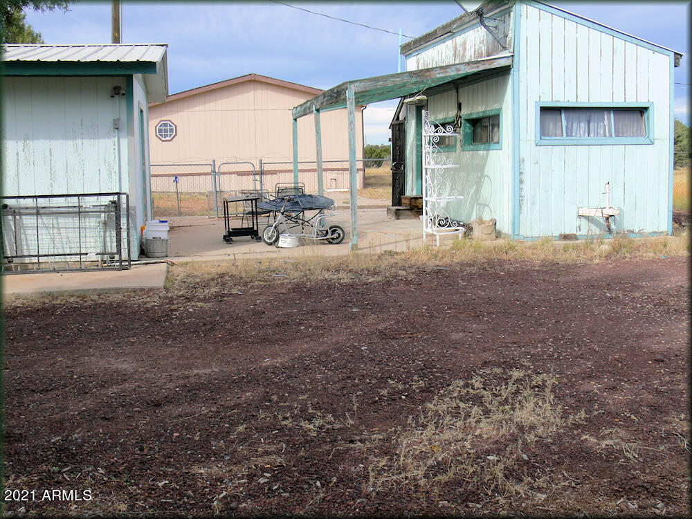 4749 Sawmill Road Clay Springs, AZ 85923 - Photo 5 of 14 Trailer and Shed