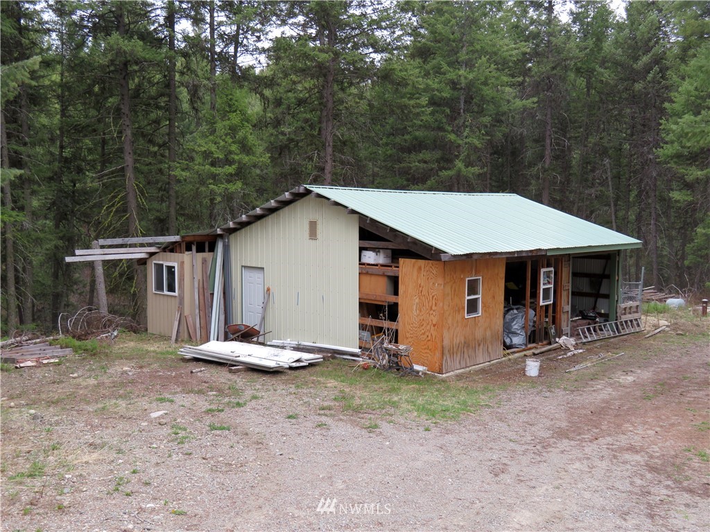 14 Old Blacks Beach Road Republic, WA 99166 - Photo 18 of 23