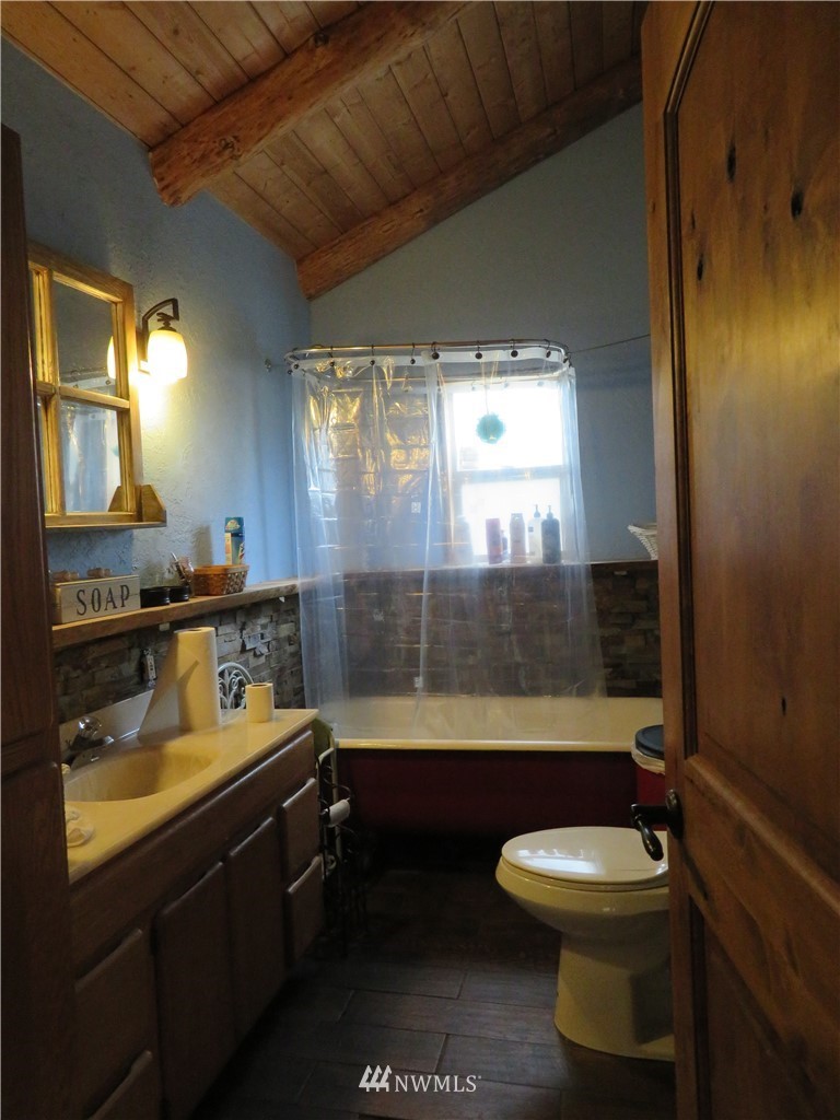 14 Old Blacks Beach Road Republic, WA 99166 - Photo 10 of 23