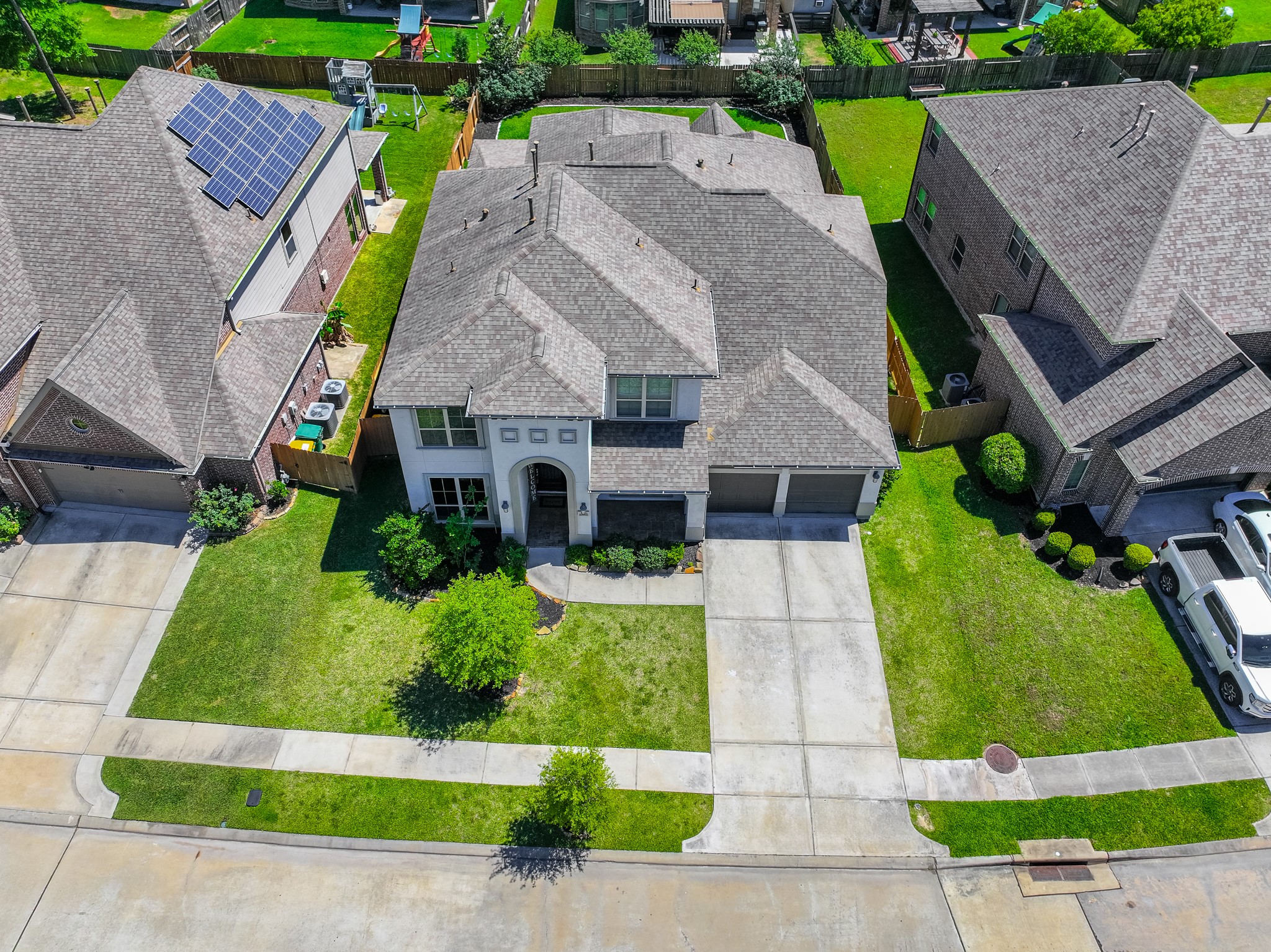 27918 Madison Bend Drive Spring, TX 77386 - Photo 2 of 50 a aerial view of a house with a yard