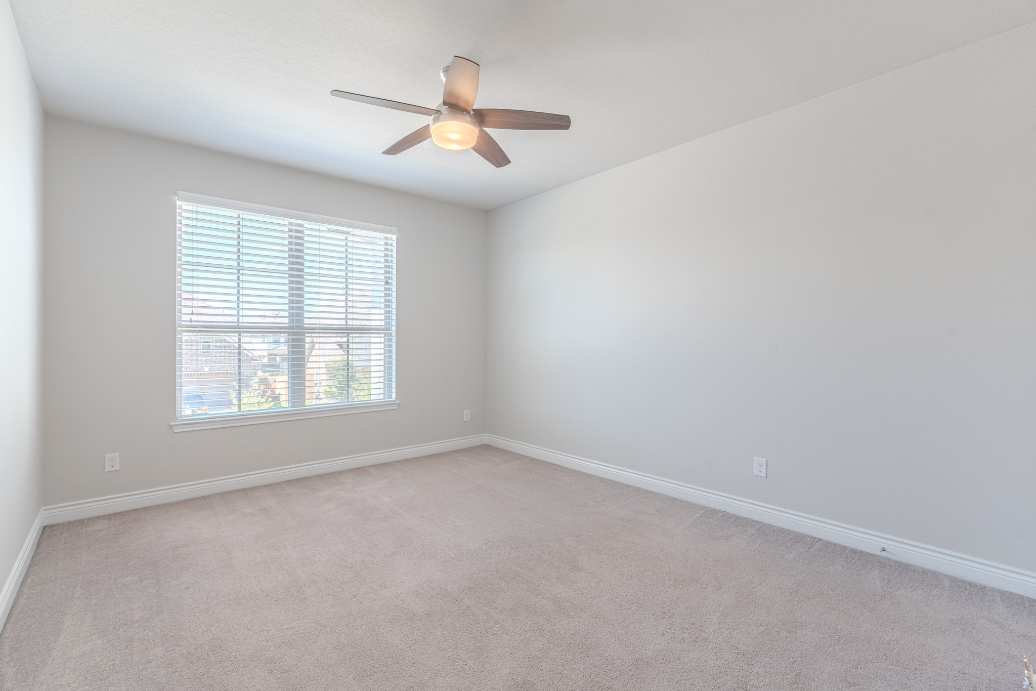 27918 Madison Bend Drive Spring, TX 77386 - Photo 35 of 50 an empty room with a window