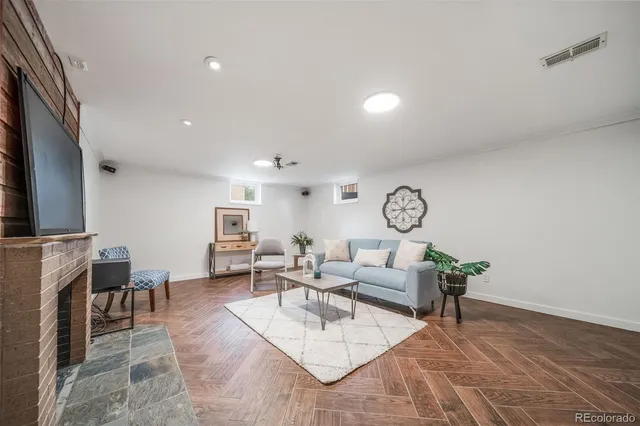 $549,000 | 3170 West Colorado Avenue, Denver, CO 80219