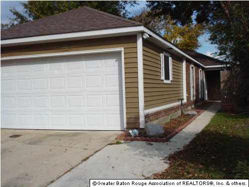 15655 Springwood Avenue Baton Rouge, LA 70817 - Photo 1 of 5 Gallery Image 1