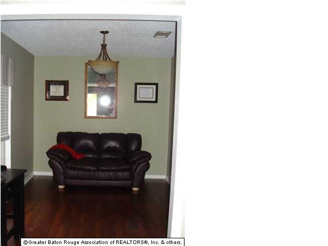 15655 Springwood Avenue Baton Rouge, LA 70817 - Photo 5 of 5 Gallery Image 5