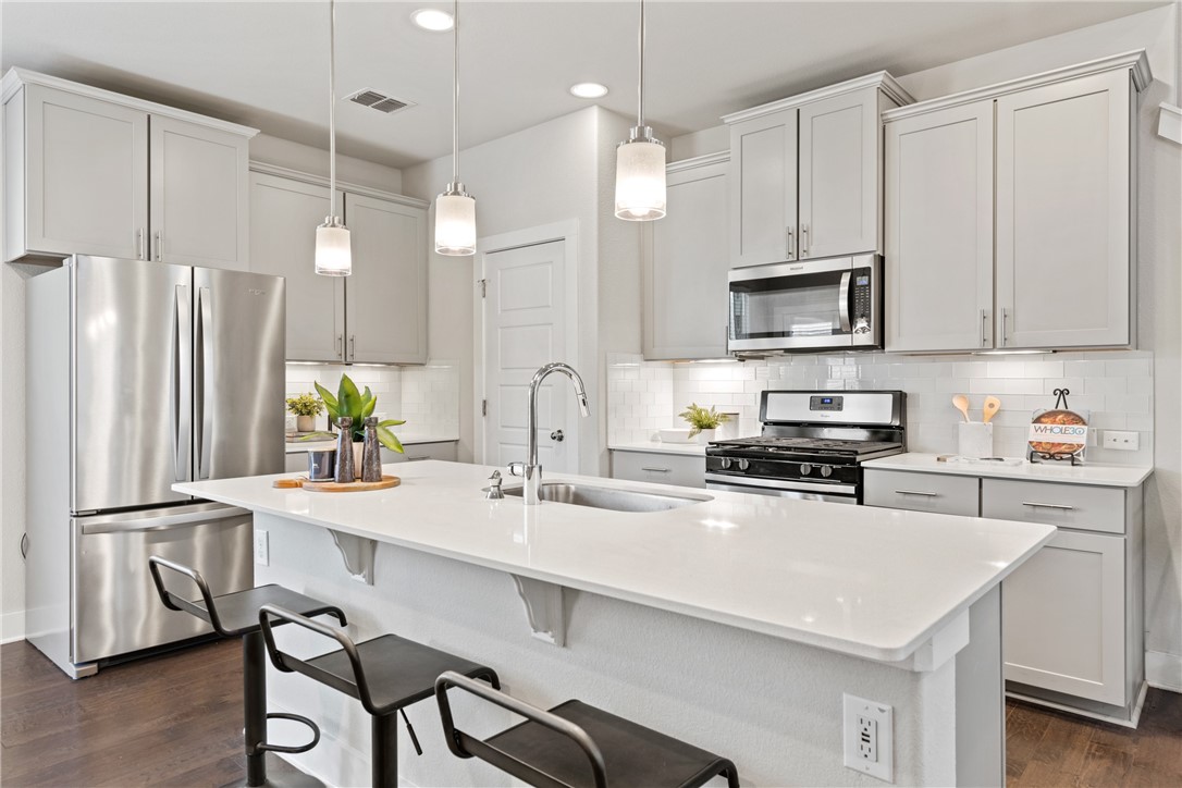 2202 Hermia Street Austin, TX 78741 - Photo 1 of 1