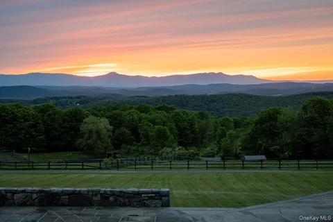 $2,725,000 | 26 Mountain Farm Road, Millerton, NY 12546