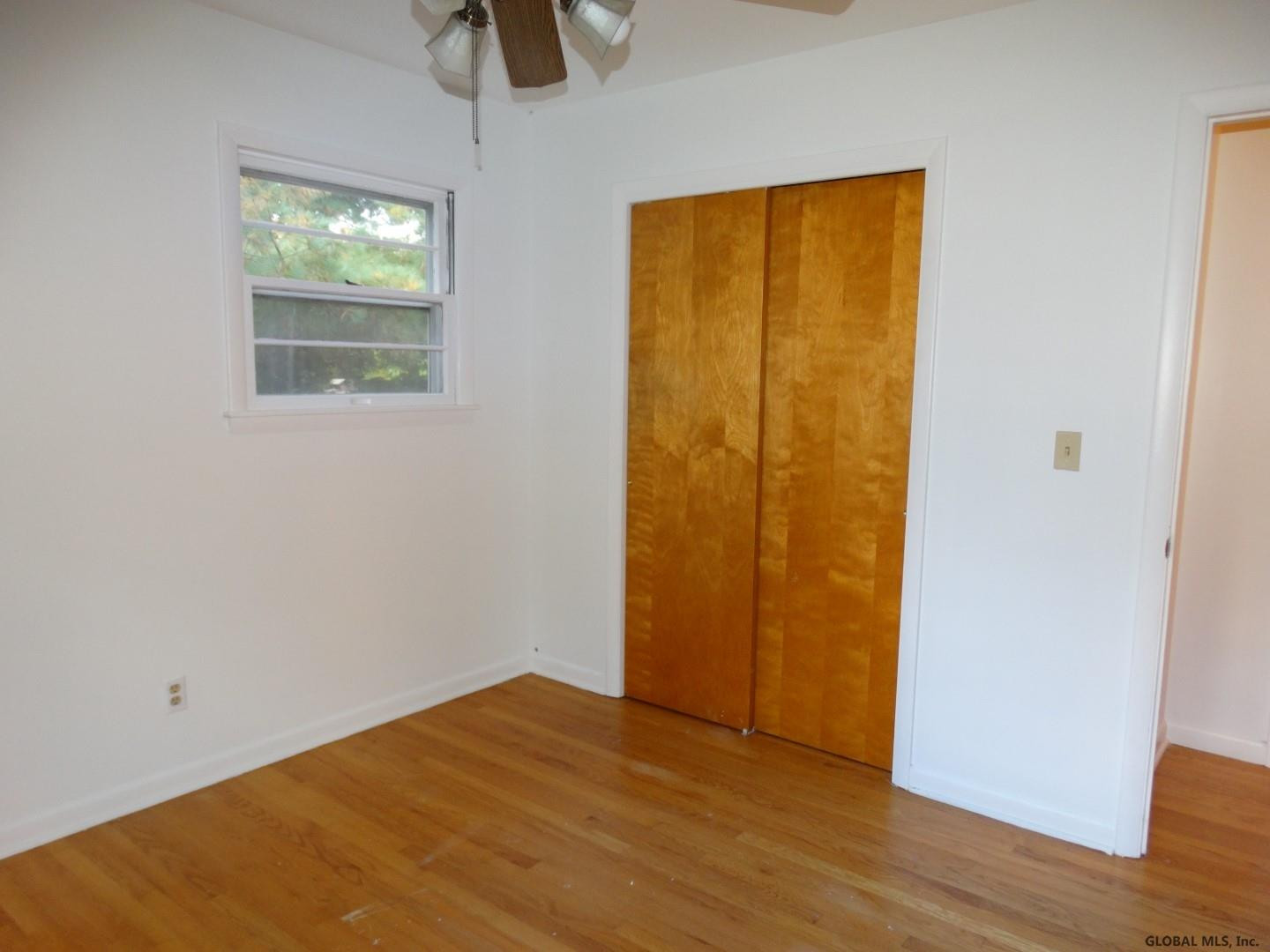 131 Eastholm Road Schenectady, NY 12304 - Photo 10 of 22 Photo 10