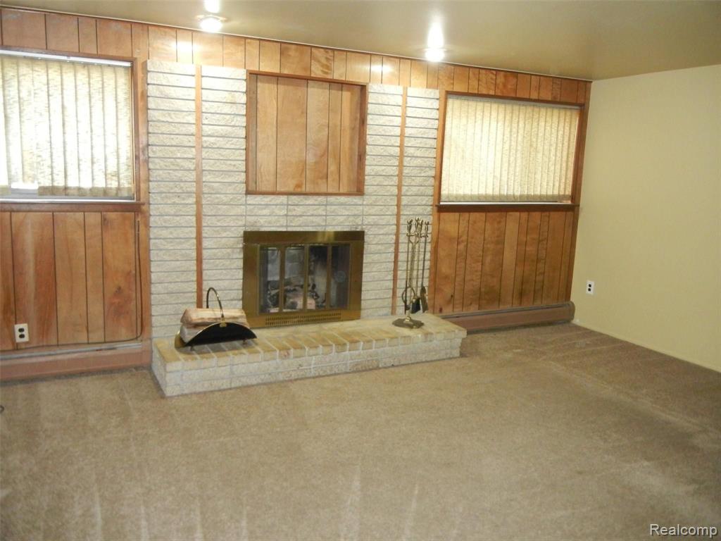 23960 Rockingham Street Southfield, MI 48033 - Photo 21 of 42