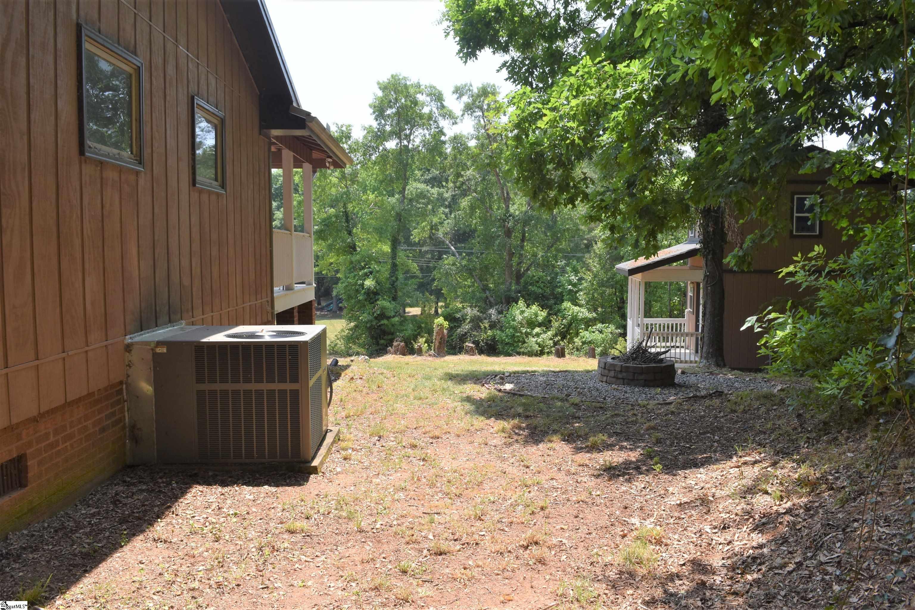 364 Booker Springs Road Clemson, SC 29631 - Photo 33 of 36