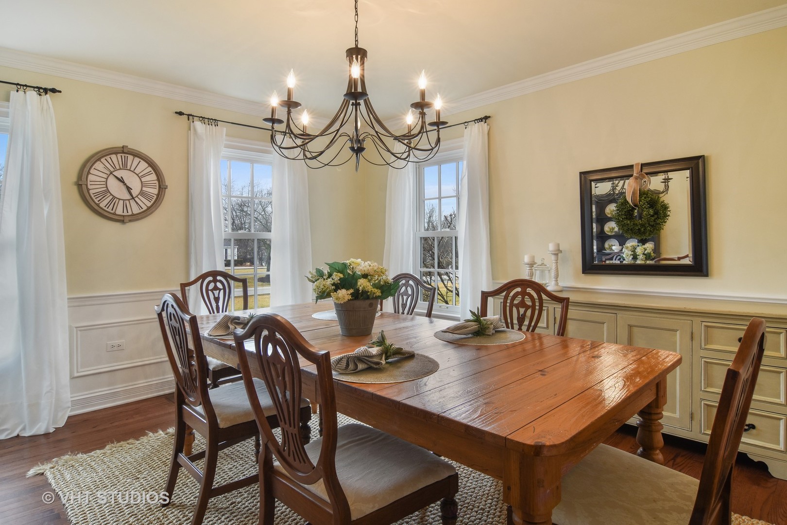 1629 Appleby Road Inverness, IL 60067 - Photo 4 of 29