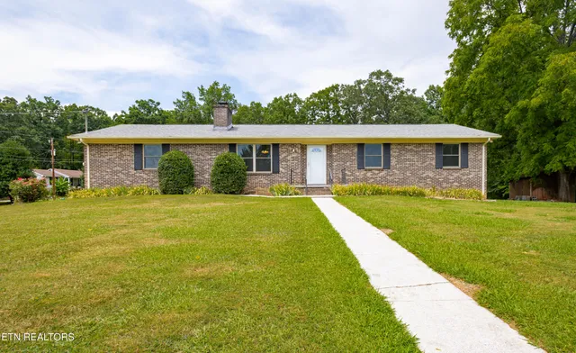 $369,000 | 504 Man O War Drive, Seymour, TN 37865