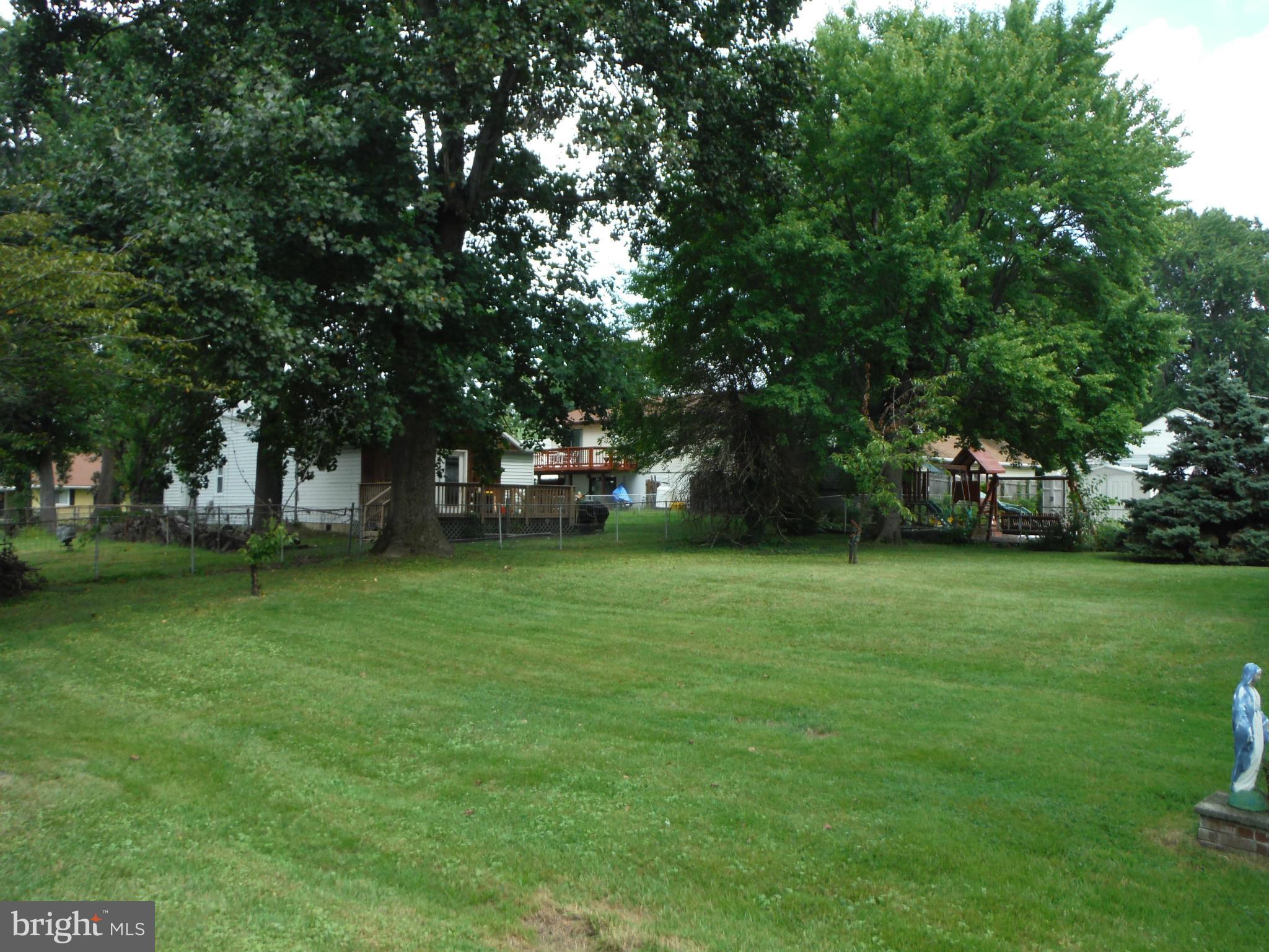 700 Fernhill Road Clearwater Beach, MD 21226 - Photo 23 of 25 Rear Yard Extra Large Extra Lot Included