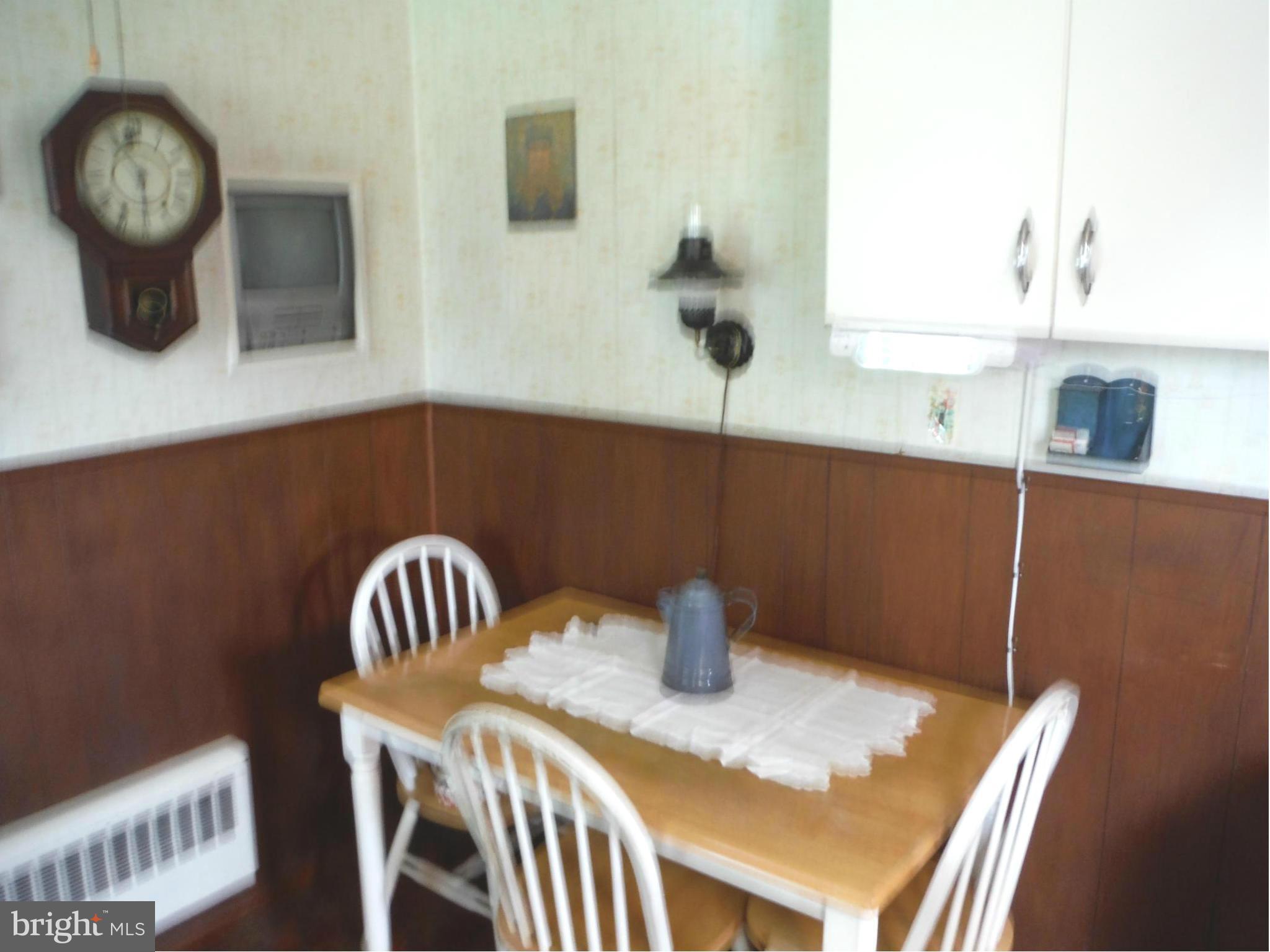 700 Fernhill Road Clearwater Beach, MD 21226 - Photo 6 of 25 Dining Room