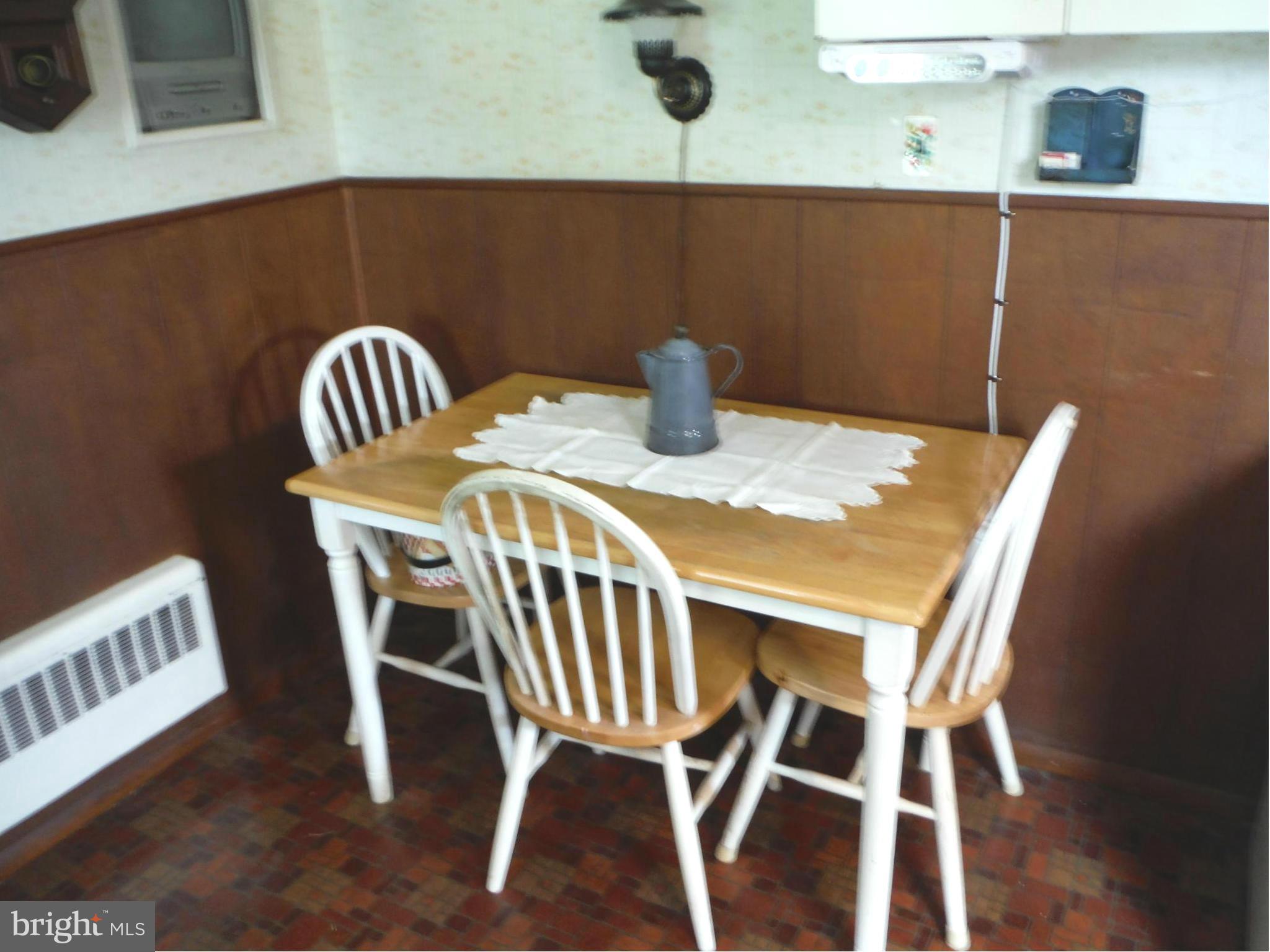 700 Fernhill Road Clearwater Beach, MD 21226 - Photo 7 of 25 Dining Room