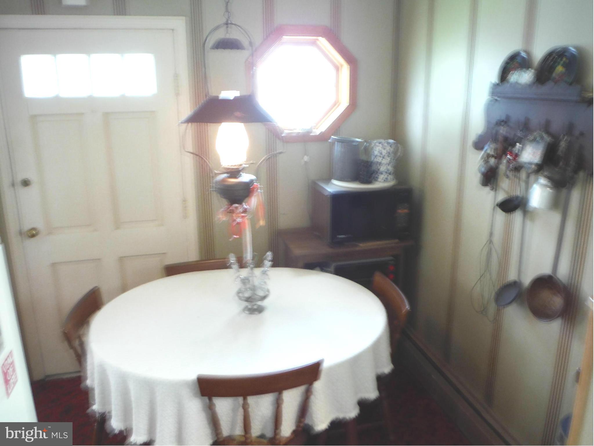 700 Fernhill Road Clearwater Beach, MD 21226 - Photo 10 of 25 Dining Room