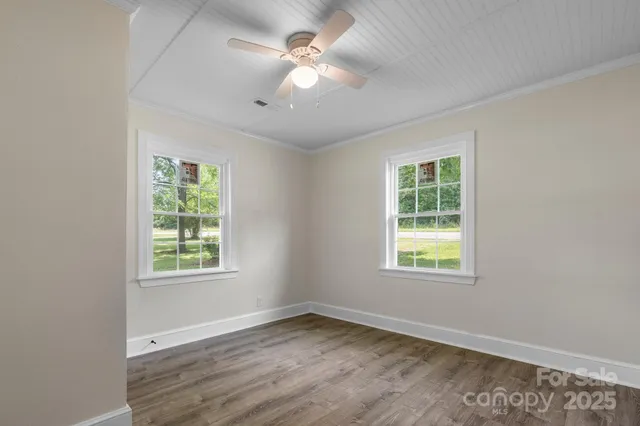 $243,000 | 921 Spencer Road Northeast, Conover, NC 28613