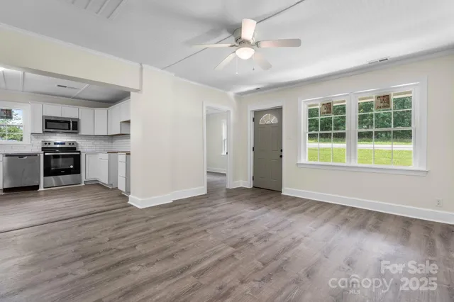 $243,000 | 921 Spencer Road Northeast, Conover, NC 28613