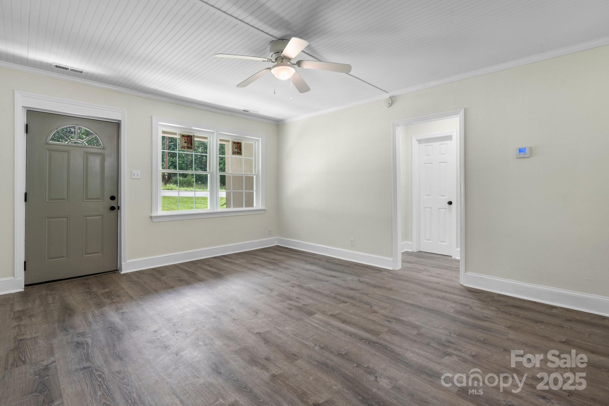 921 Spencer Road Northeast Conover, NC 28613 - Photo 9 of 20 Gallery Image 9