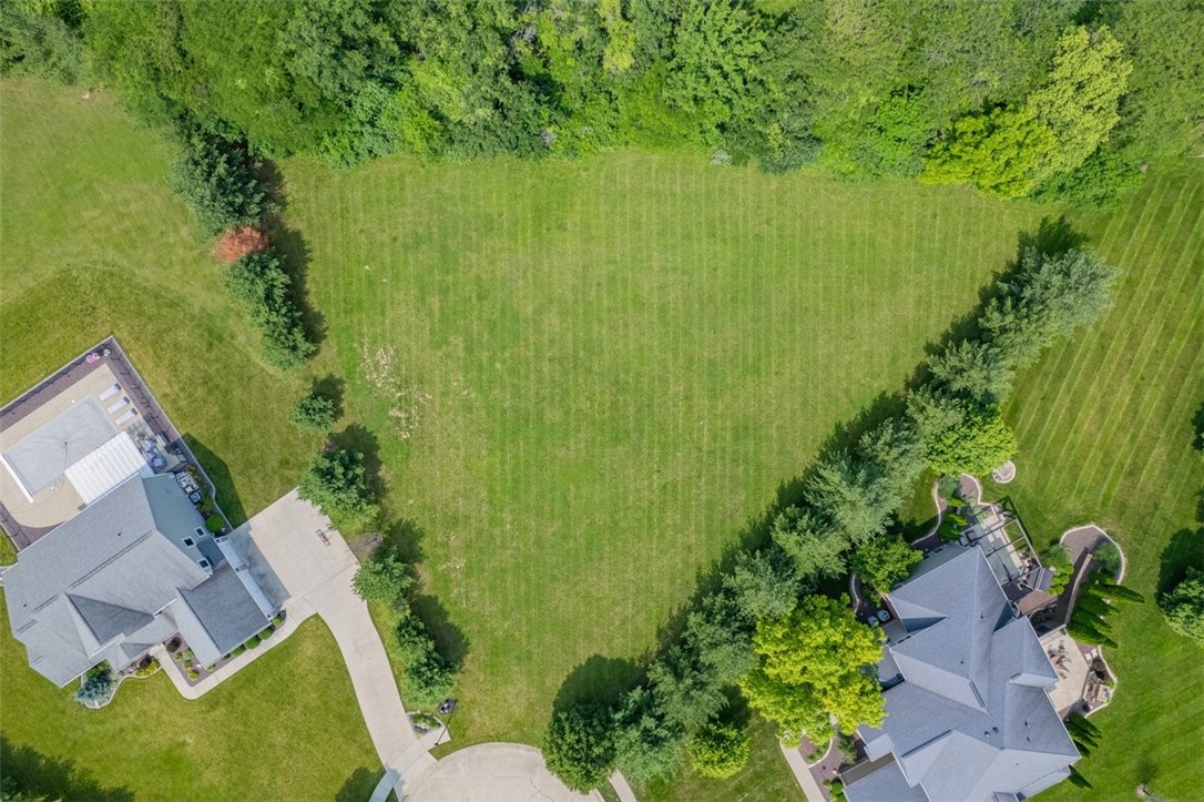 1935 Buckhead Court Decatur, IL 62521 - Photo 2 of 5 a view of a garden