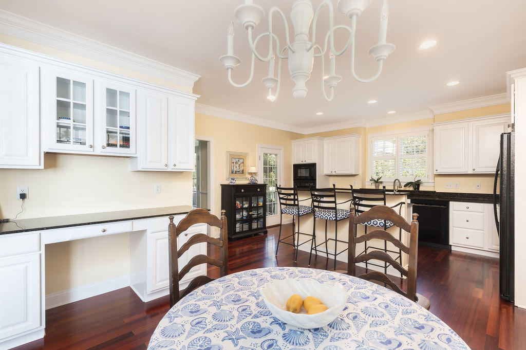 1677 Sewee Fort Road Mount Pleasant, SC 29466 - Photo 3 of 22 20190927-4T4A8746-Edit