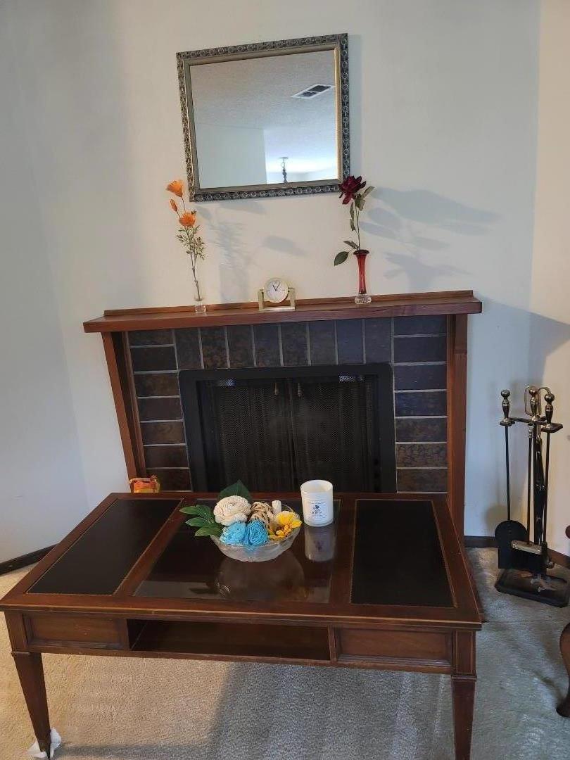 947 Ridgeview Court, Unit C South San Francisco, CA 94080 - Photo 3 of 26 a living room with furniture and a mirror