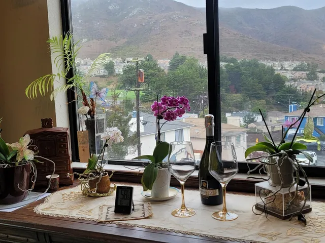 $548,000 | 947 Ridgeview Court, Unit C, South San Francisco, CA 94080