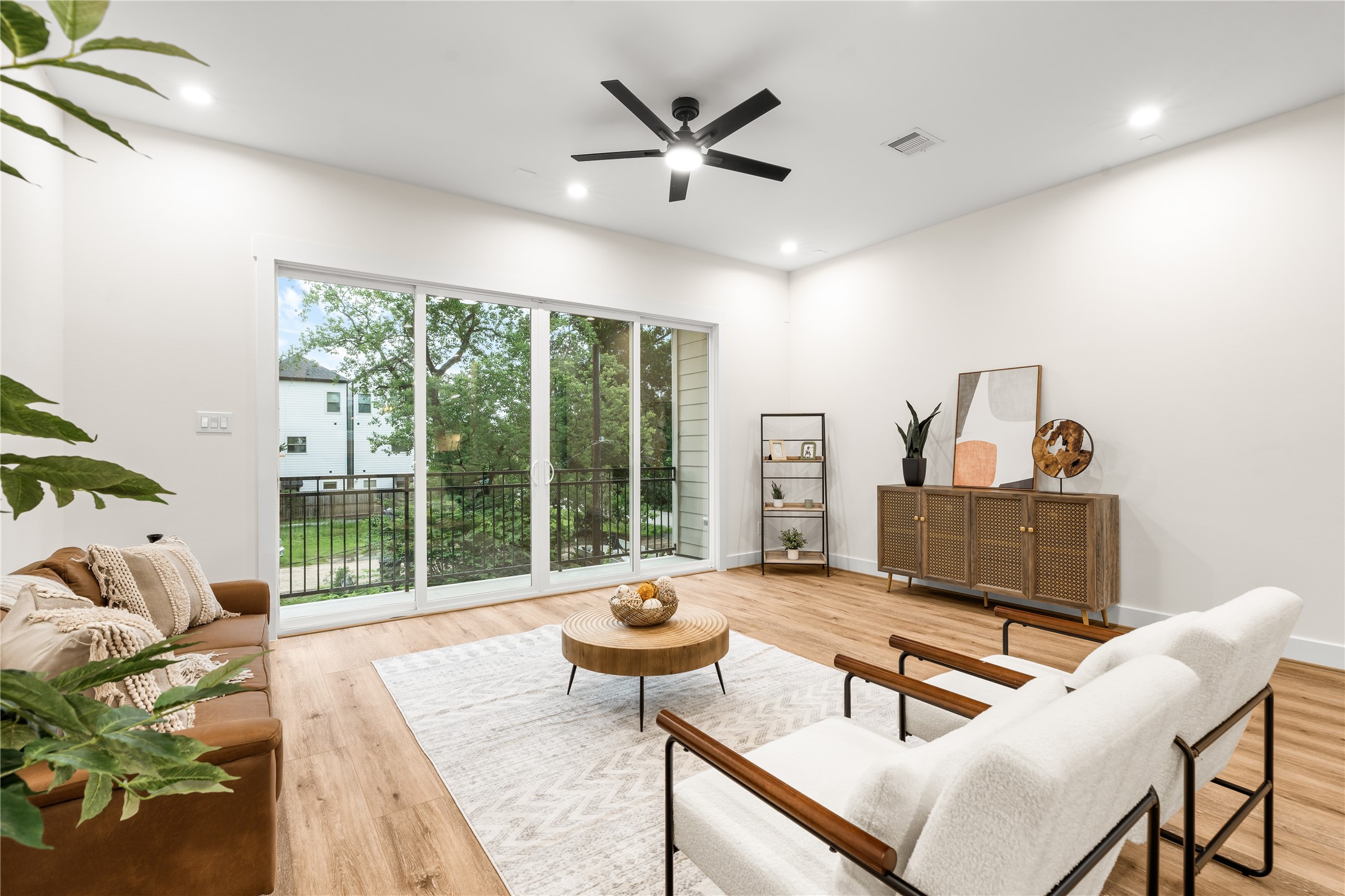 826 Curtin Street, Unit F Houston, TX 77018 - Photo 26 of 46