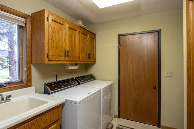 $359,900 | 8 Fiesta Court, Unit E, Appleton, WI 54911