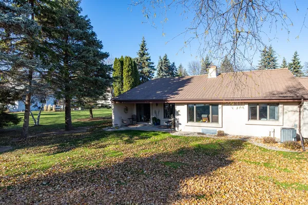 $359,900 | 8 Fiesta Court, Unit E, Appleton, WI 54911