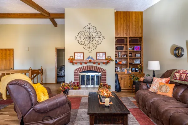 $359,900 | 8 Fiesta Court, Unit E, Appleton, WI 54911