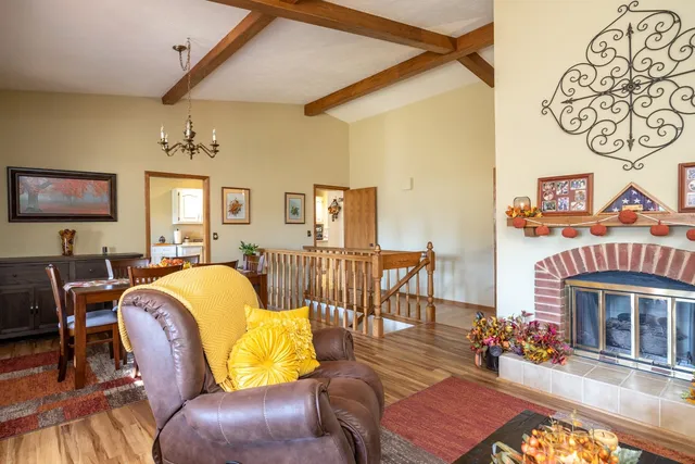 $359,900 | 8 Fiesta Court, Unit E, Appleton, WI 54911