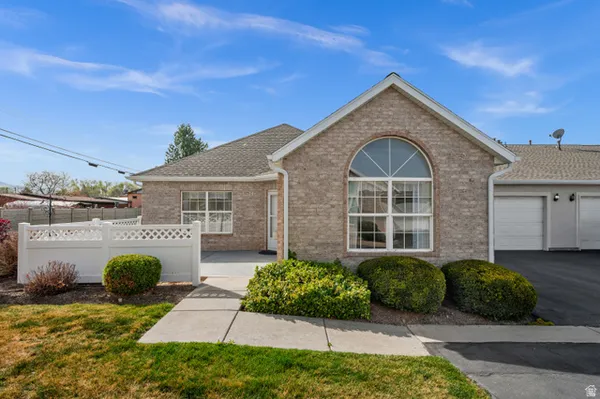 $369,900 | 3575 Villa View Drive, Unit C, West Valley City, UT 84120
