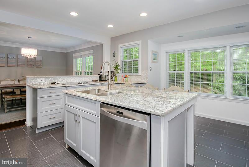 2475 Freetown Drive Reston, VA 20191 - Photo 11 of 29 Interior (General)
