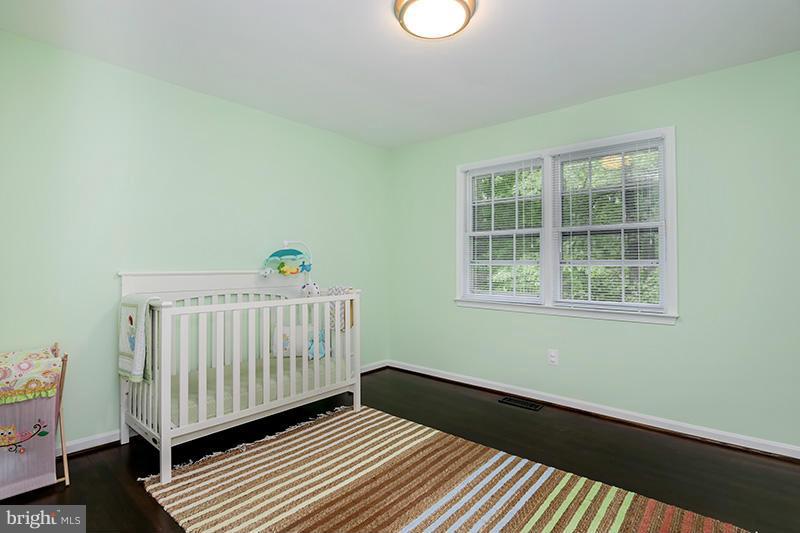 2475 Freetown Drive Reston, VA 20191 - Photo 17 of 29 Bedroom