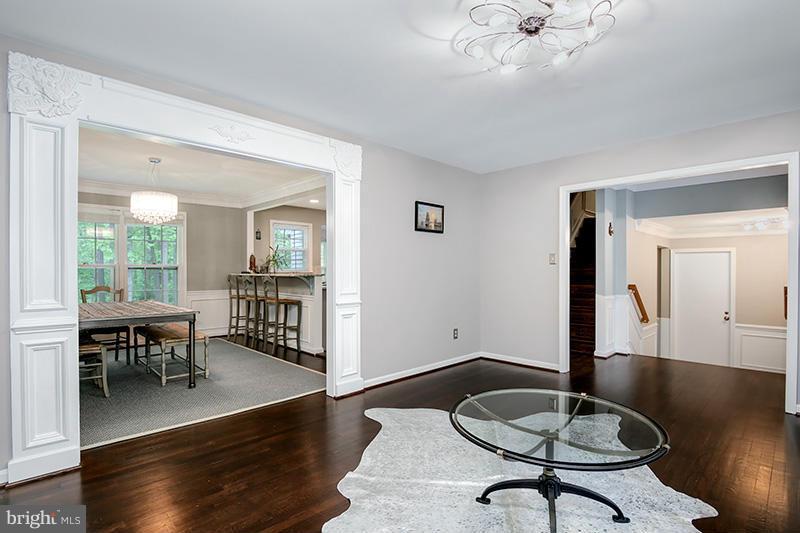 2475 Freetown Drive Reston, VA 20191 - Photo 4 of 29 Interior (General)